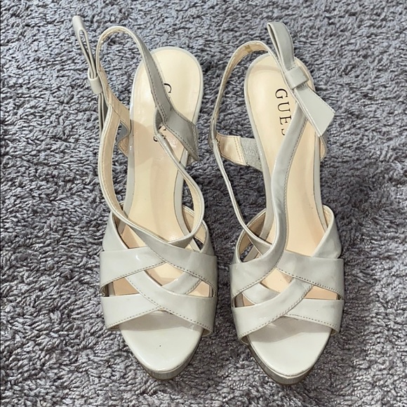 Guess Beige/ Cream heels - Picture 1 of 5